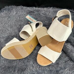 TOMS Women's White Sandals